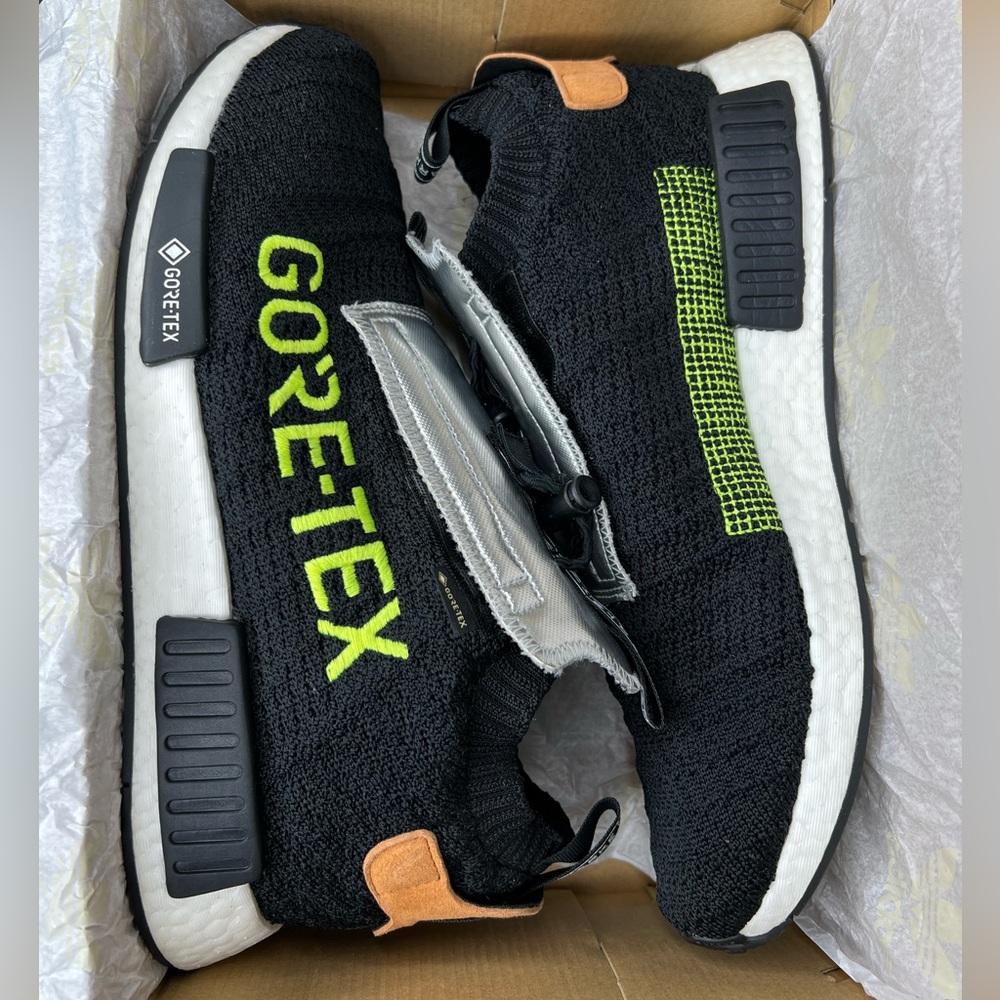 ‼️SOLD ‼️Adidas | Men’s TS1 Gore-Tex Sneakers - Picture 1 of 10